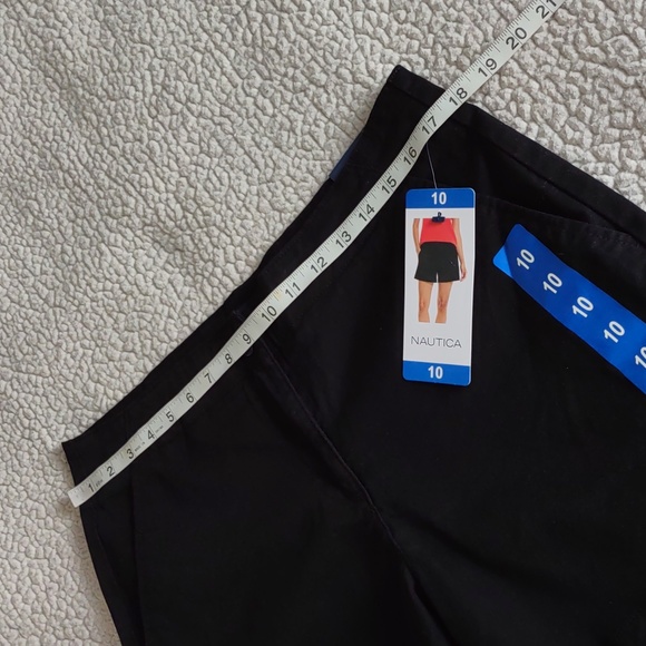 NWT Nautica Size 10 Mid Rise Twill Short 5" Inseam True Black - Picture 9 of 16